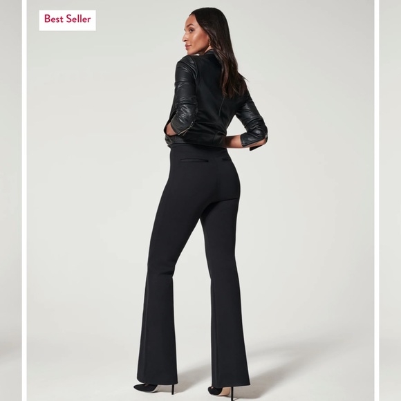 SPANX NWT The Perfect Pant, Hi-Rise Flare in pointe Medium (Classic Black) - Picture 2 of 5